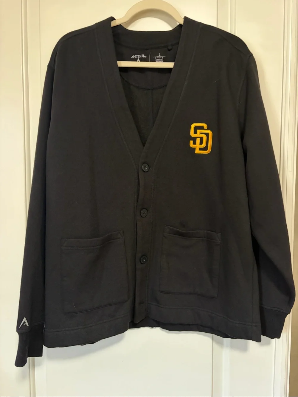 Worn Once⚾️San Diego Padres Button Down Cardigan⚾️_2